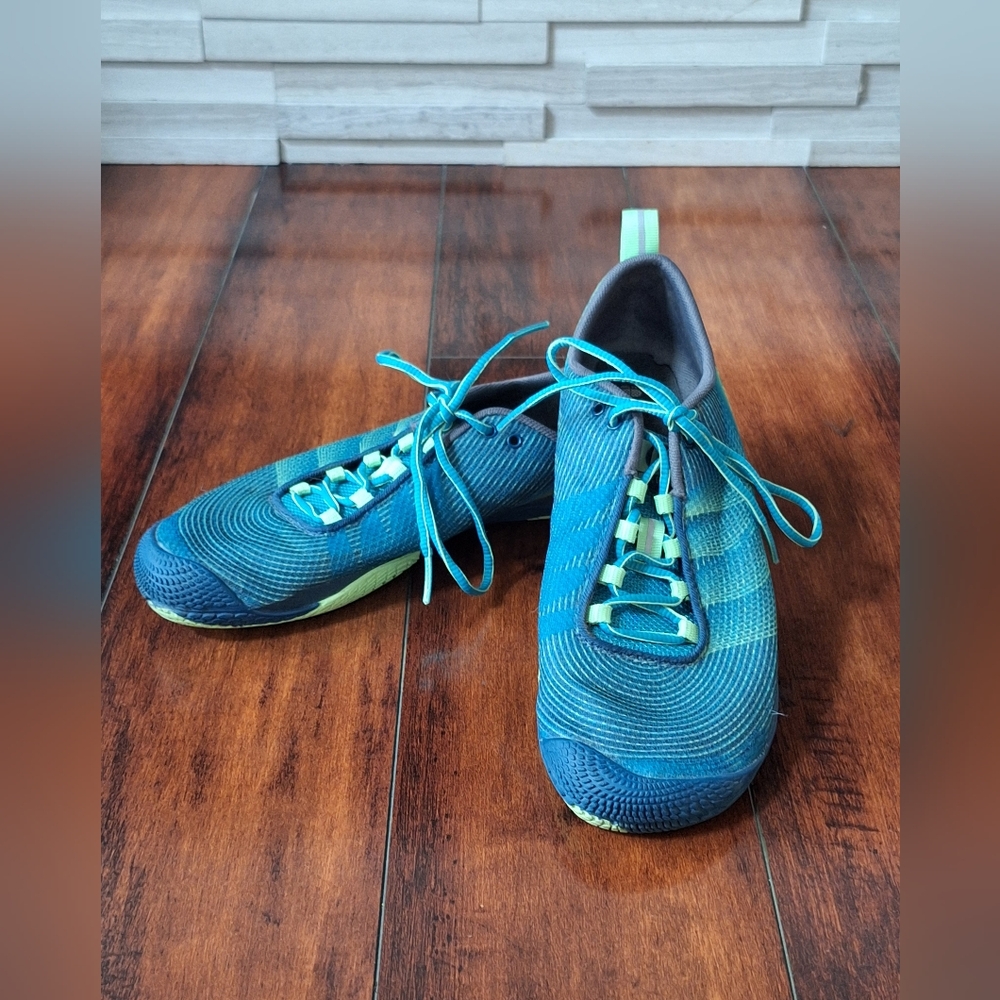 Merrell Women’s Barefoot / Trail Shoes – US 9 (EU 40) – Teal/Green – Vibram Sole